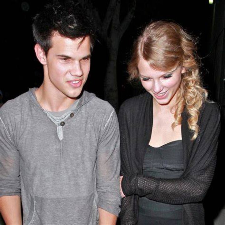 Taylor Swift and Taylor Lautner's Relationship A Look Back (2023)