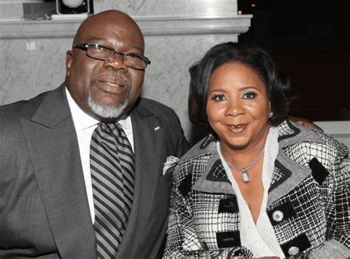 TD Jakes And Wife: Debunking The Divorce Rumors