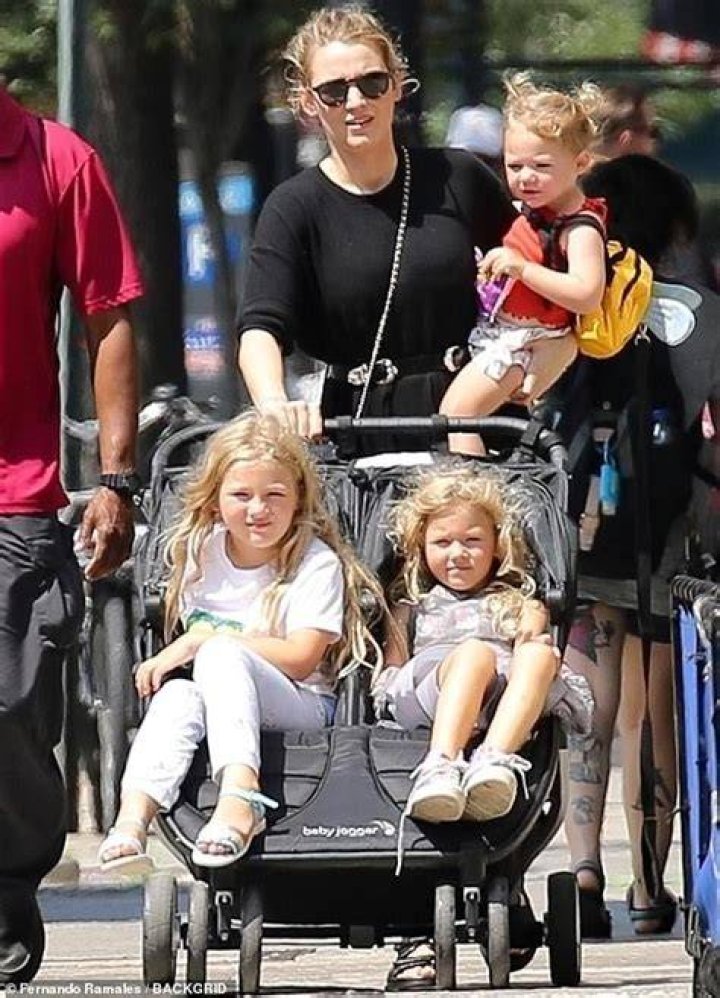 The All-Revealing Guide To Blake Lively's Daughters' Enchanting Names