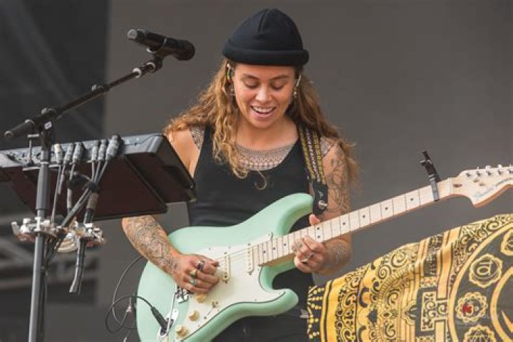 The Complete Guide To Tash Sultana's Height: Uncovering The Mystery