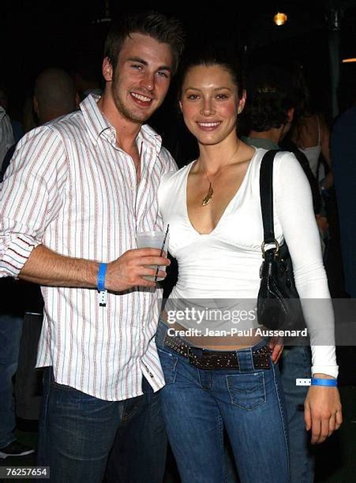 The Dynamic Duo: Chris Evans And Jessica Biel