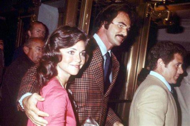 The Intricate Love Life Of Burt Reynolds: Marriages, Divorces, And Enduring Bonds