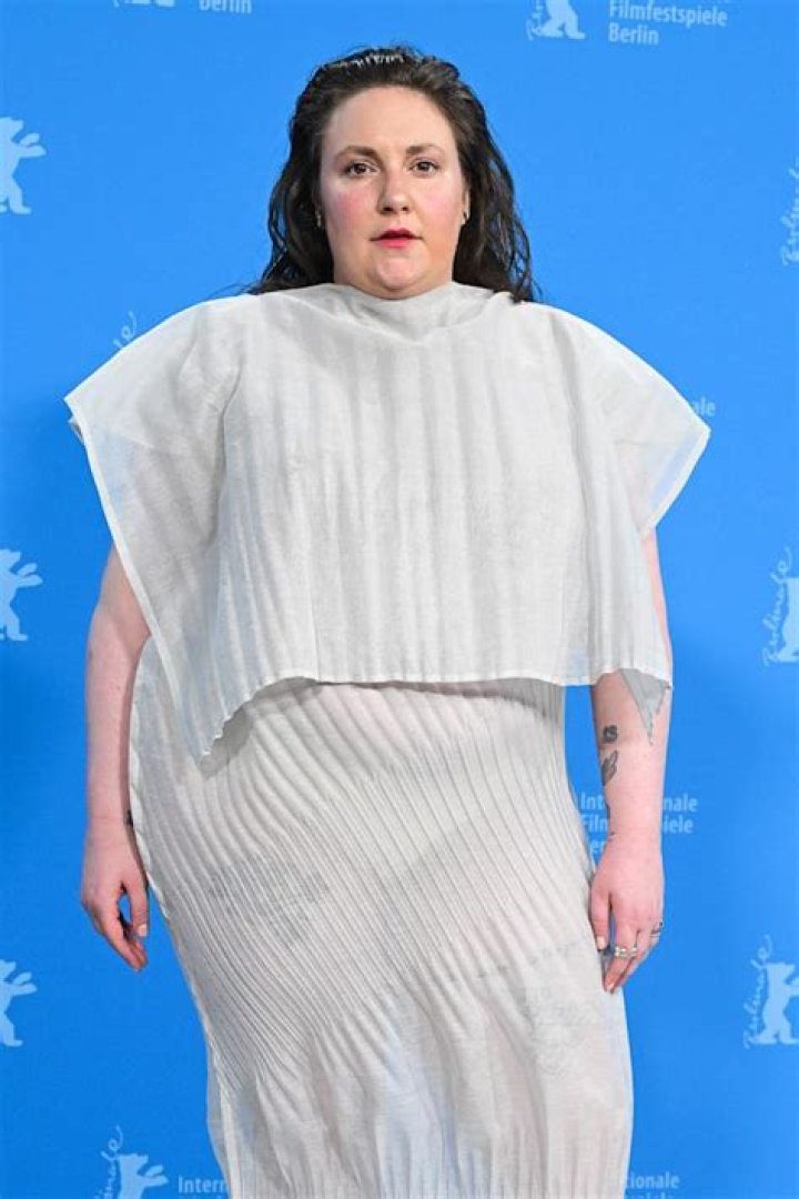 The Surprising Truth About Lena Dunham's Height: Unveiled