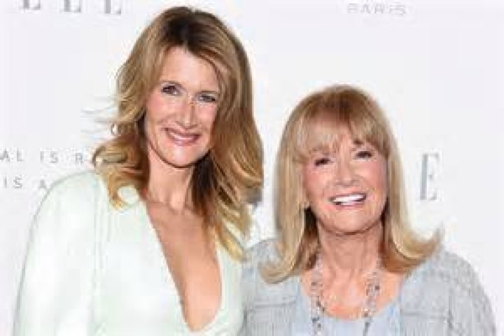 The Timeless Beauty: Diane Ladd, Laura Dern's Renowned Mother