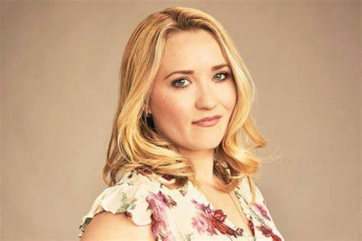 The Ultimate Guide To Emily Osment's Love Life