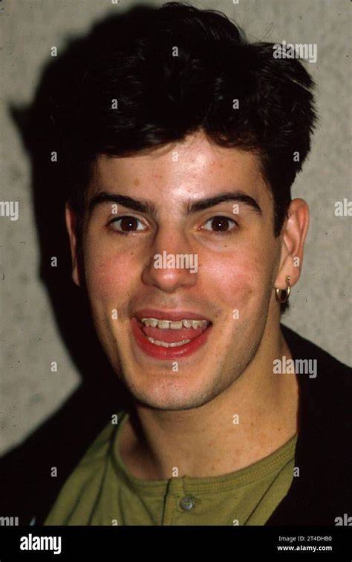 The Ultimate Guide To Jordan Knight: Biography, Music, And More