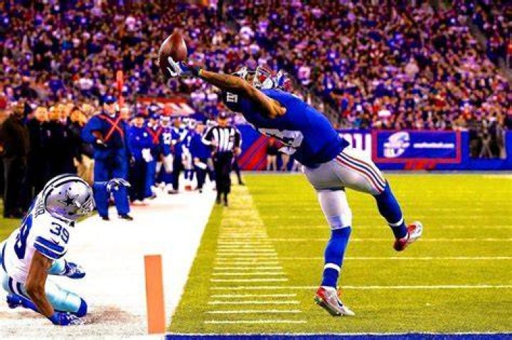 Top Moments Of Odell Beckham's Epic Dance Moves Like Justin Bieber
