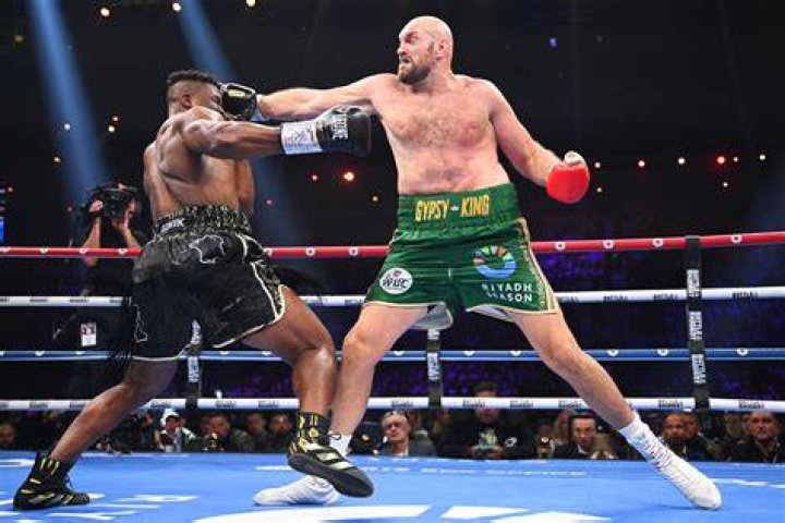 Tyson Fury Net Worth 2024 Age, Salary, Wife, House and Cars