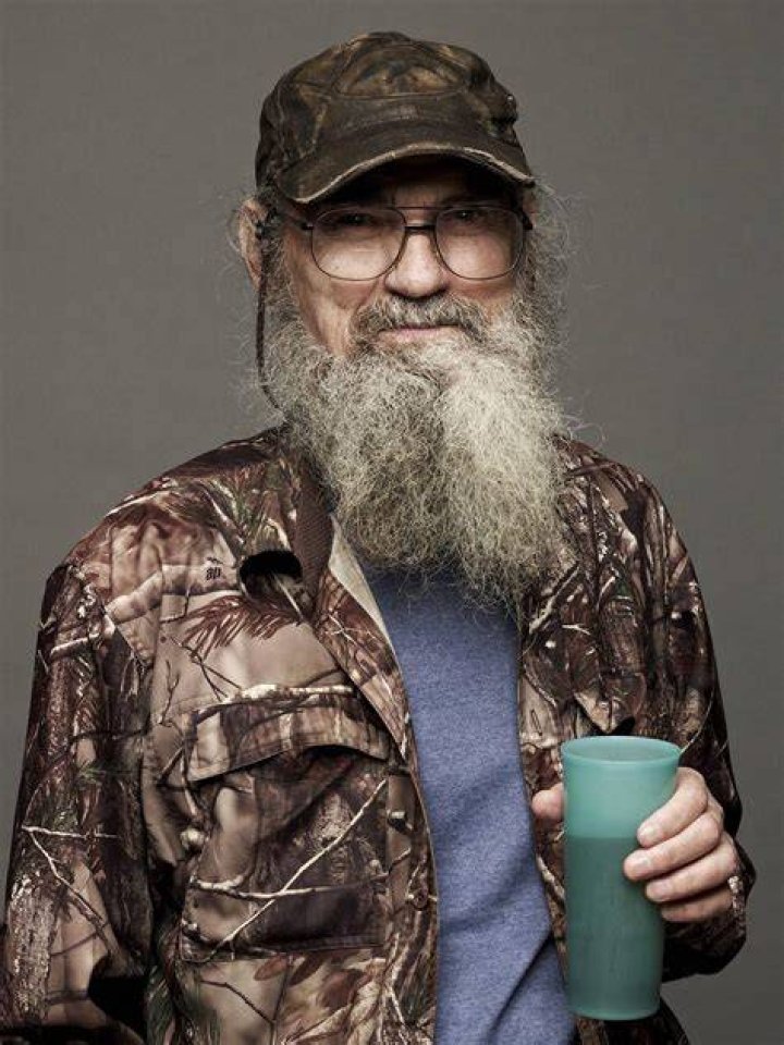Uncle Si Robertson's Astonishing Net Worth Revealed
