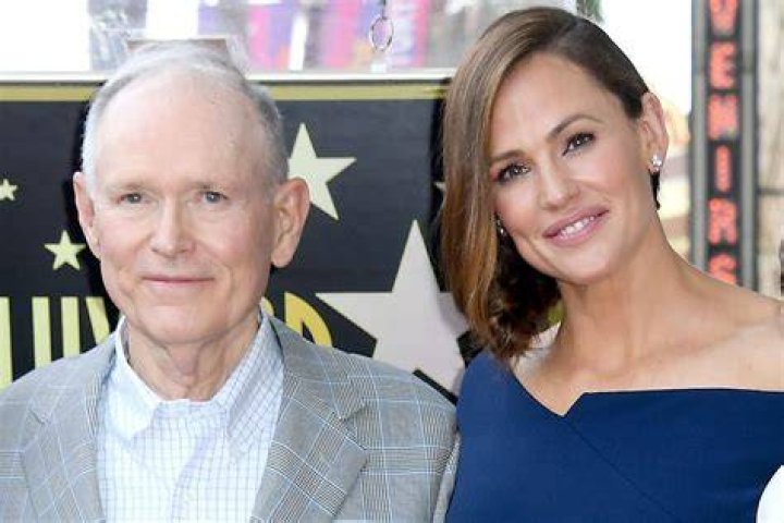Uncover The Paternity Of Jennifer Garner: Unveiling Her Father's Identity