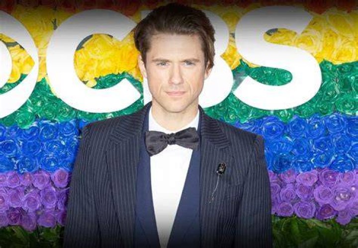 Uncover The Secrets Of Aaron Tveit's Marital Bliss