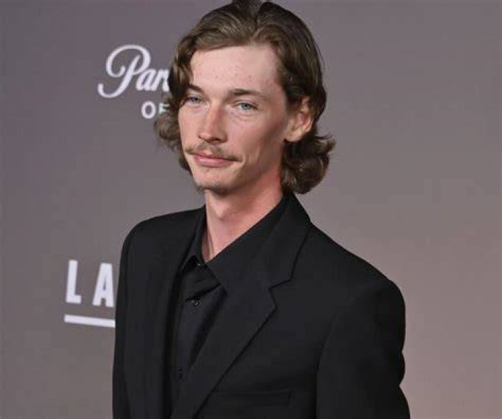 Uncover The Truth: Jacob Lofland's Marital Status Revealed
