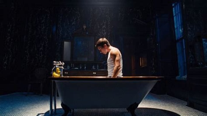 Unmissable Cinematic Moment: Saltburn's Bathtub Scene Unveiled
