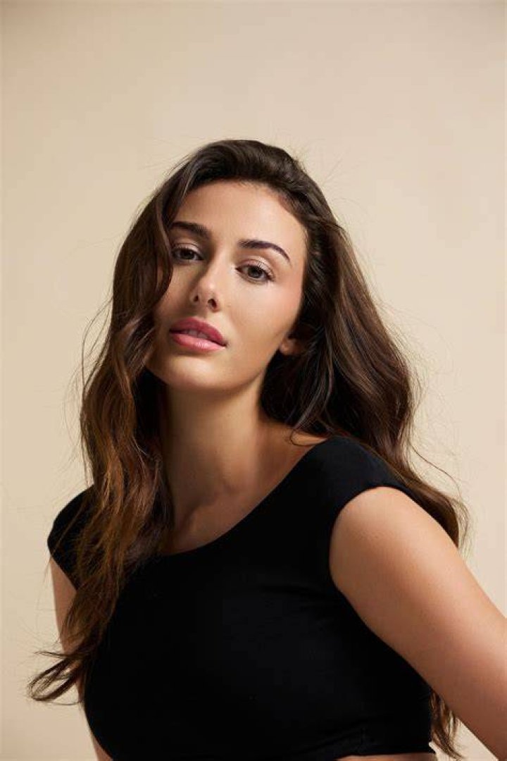 Unveiling Chloe Veitch's Age: A Definitive Guide