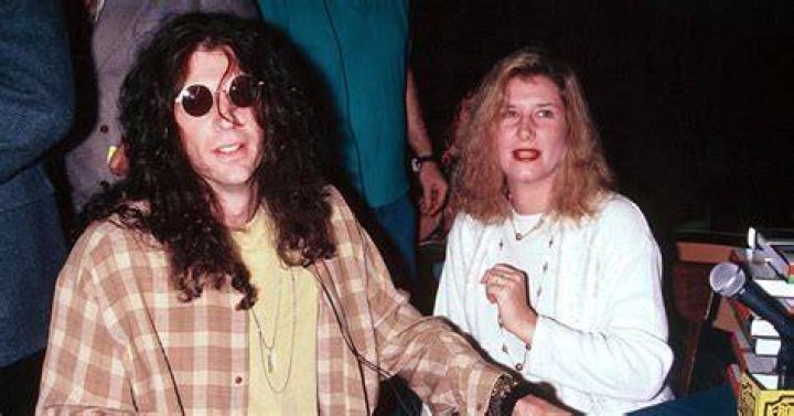 Unveiling Howard Stern's First Wife: An Exclusive Insight