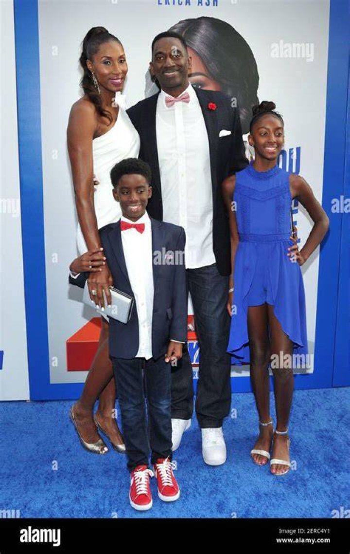 Unveiling Lisa Leslie's Height: A Detailed Analysis