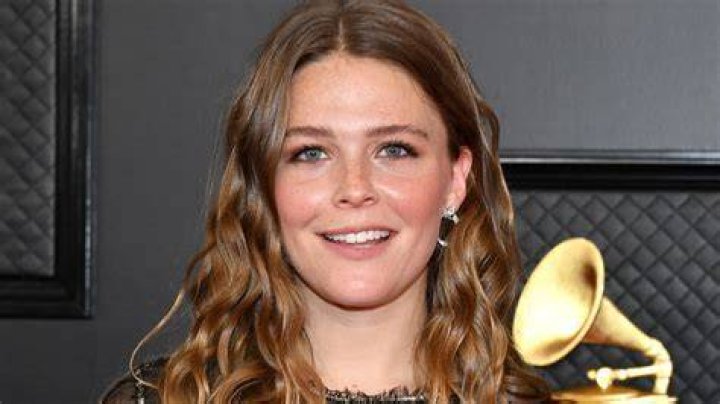 Unveiling Maggie Rogers' Dating History: Intriguing Revelations And Untold Stories