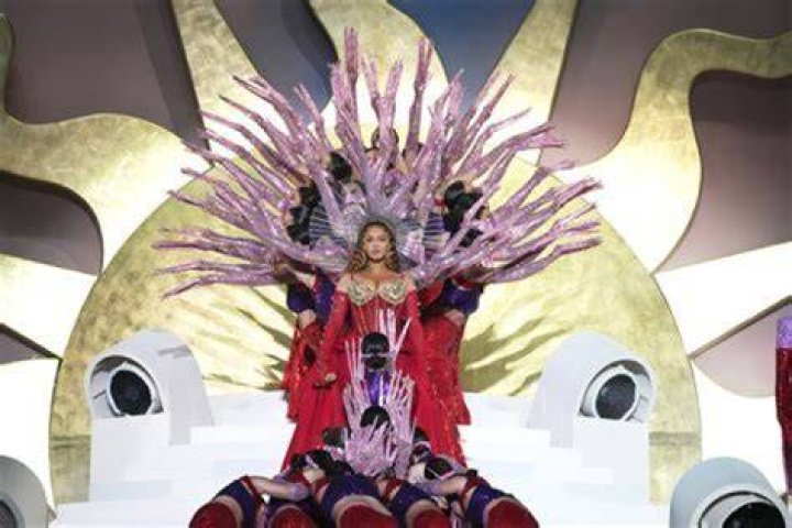 Unveiling The Heights Of Stardom: How Tall Is Beyoncé?