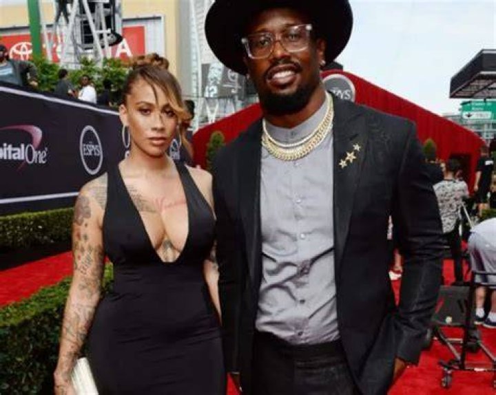Unveiling The Life Of Von Miller's Wife: A Journey Of Love And Support