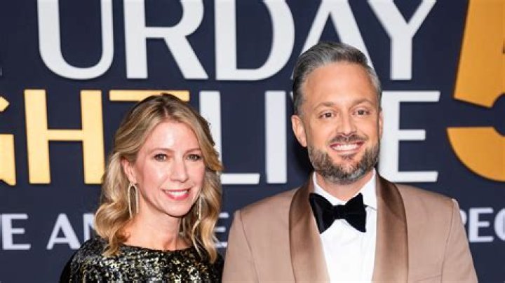 Unveiling The Role And Influence Of Nate Bargatze's Supportive Spouse