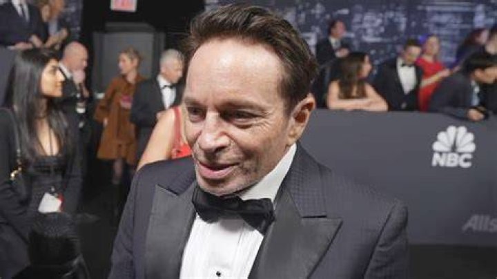 Unveiling The Towering Truth: Discover Chris Kattan's Height