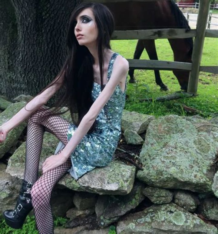 Unveiling The Truth: Eugenia Cooney's Eating Habits
