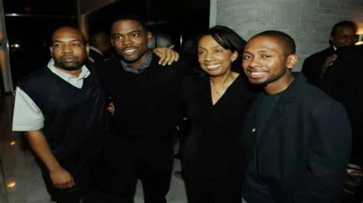 Unveiling The Unbreakable Bond: Chris Rock's Siblings