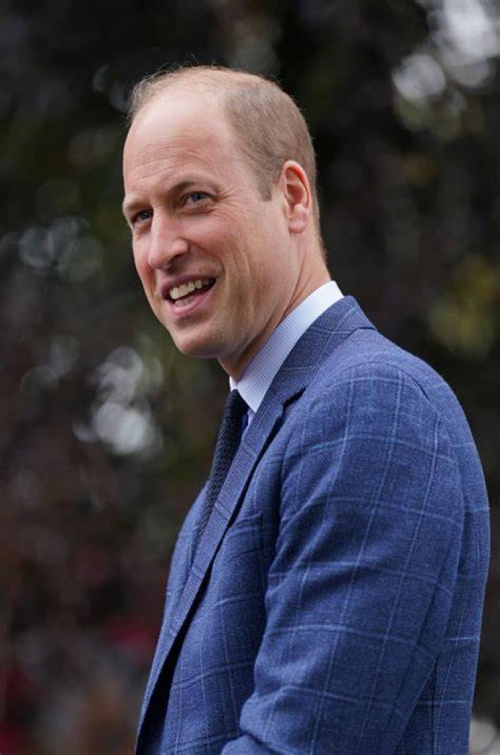 Unveiling The Weight Of Royalty: How Much Does Prince William Weigh?