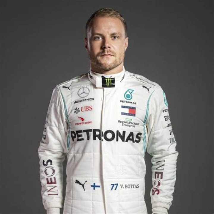 Valtteri Bottas 13 Nackfotos für das Jahr 2024