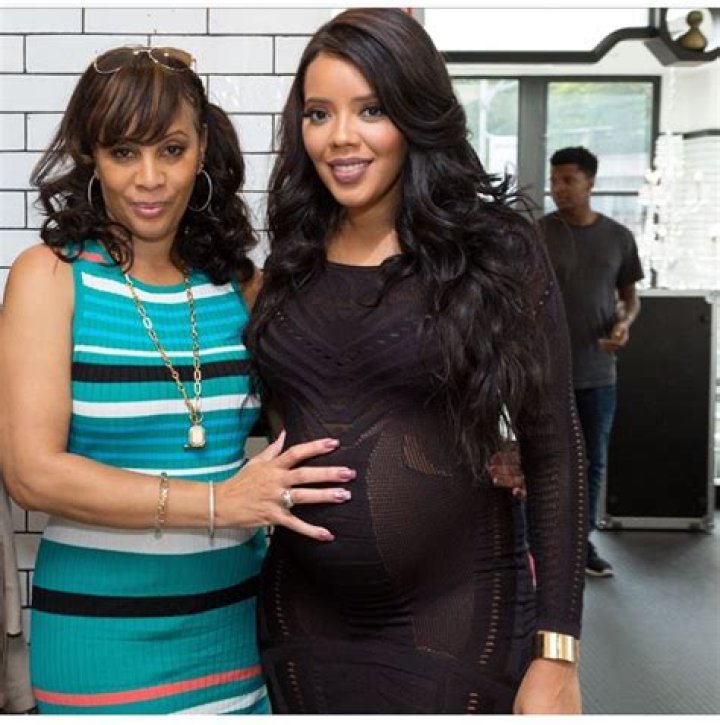 Vanessa Simmons' Birth: A Timeline Of Notable Moments