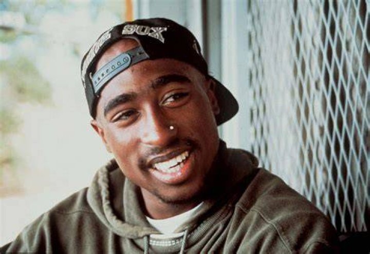 Was Tupac’s real height 5’7 or maybe even shorter? r/Tupac
