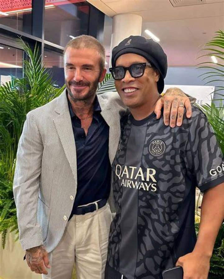 What is Ronaldinho Gaúcho Height? How tall is Ronaldinho Gaúcho