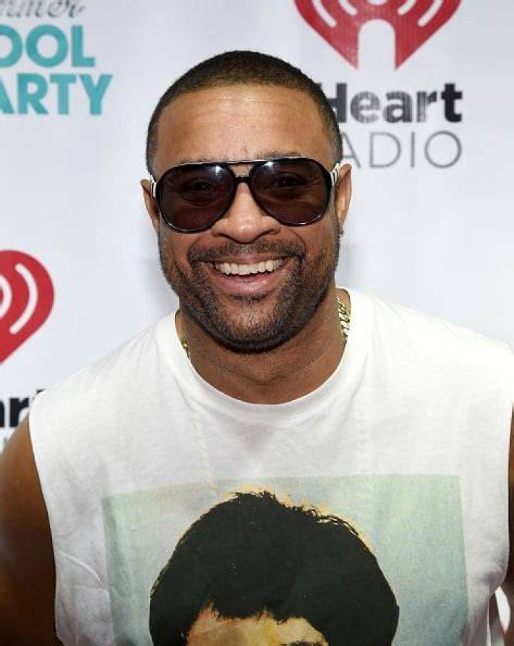 What is Shaggy Net Worth 2023 Wiki, Age, Weight, Height, Relationships