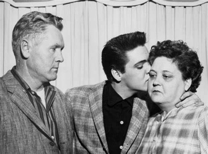 When Did Gladys Presley, Elvis' Beloved Mother, Pass Away?