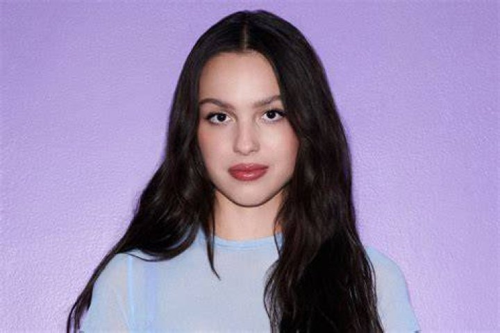 Who are Olivia Rodrigo’s parents? Ronald and Sophia’s story Legi