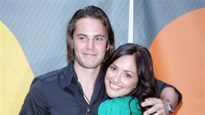 Who Has The Actress Dated?