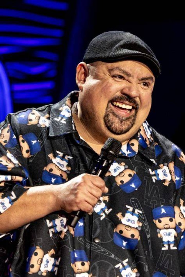 Who is Gabriel Iglesias' son, Frankie, and what does he do? Leg