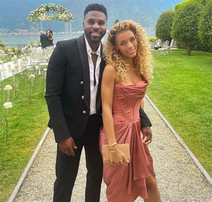 Who Is Jena Frumes' Mom? Uncover The Truth Here
