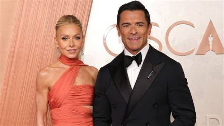 Who Is Kelly Ripa Married To? - The Ultimate Guide