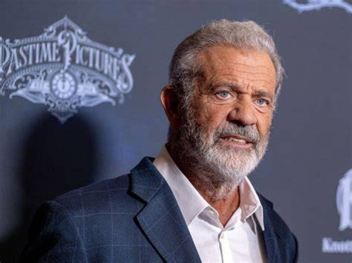 Who is Mel Gibson’s girlfriend? Rosalind Ross, 26, wows at Oscars weeks