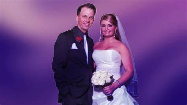 Who Is The Husband Of Erica Enders? - Explore Her Married Life