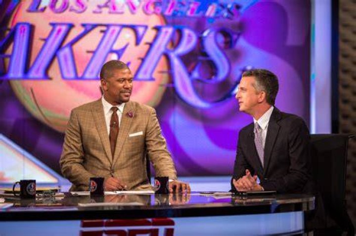 Who Is The Wife Of NBA Analyst Bill Simmons?