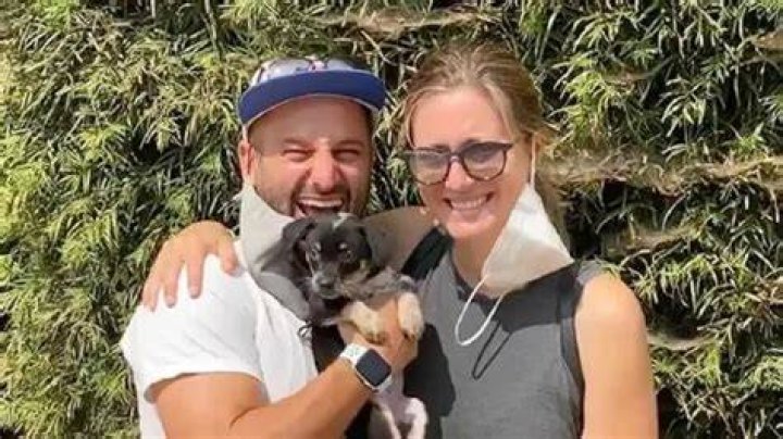 Who Is Zoe Perry's Husband? - Get To Know Her Love Life