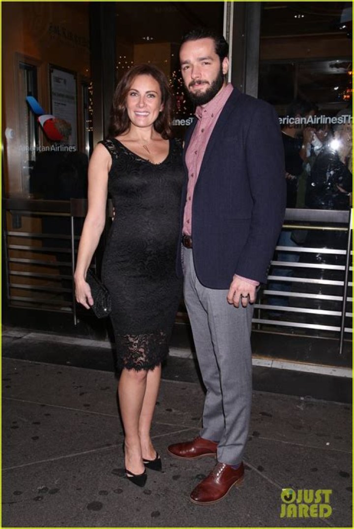 Who's Laura Benanti's Husband? Meet The Tony-Winning Actress' Spouse