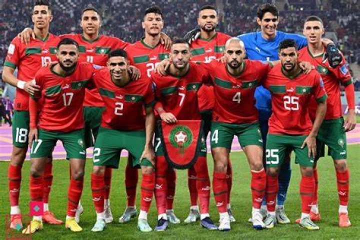World Cup Morocco player's mum dances pitchside