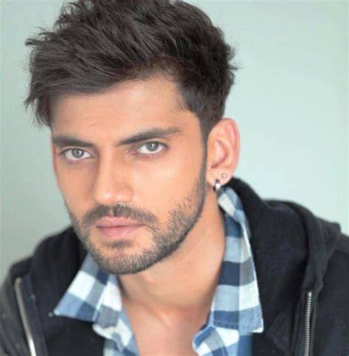 Zaheer Iqbal Height, Age, Girlfriend, Wife, Family, Biography